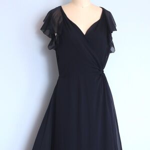 Diane Van Furstenberg Size 14 Navy chiffon wrap gown